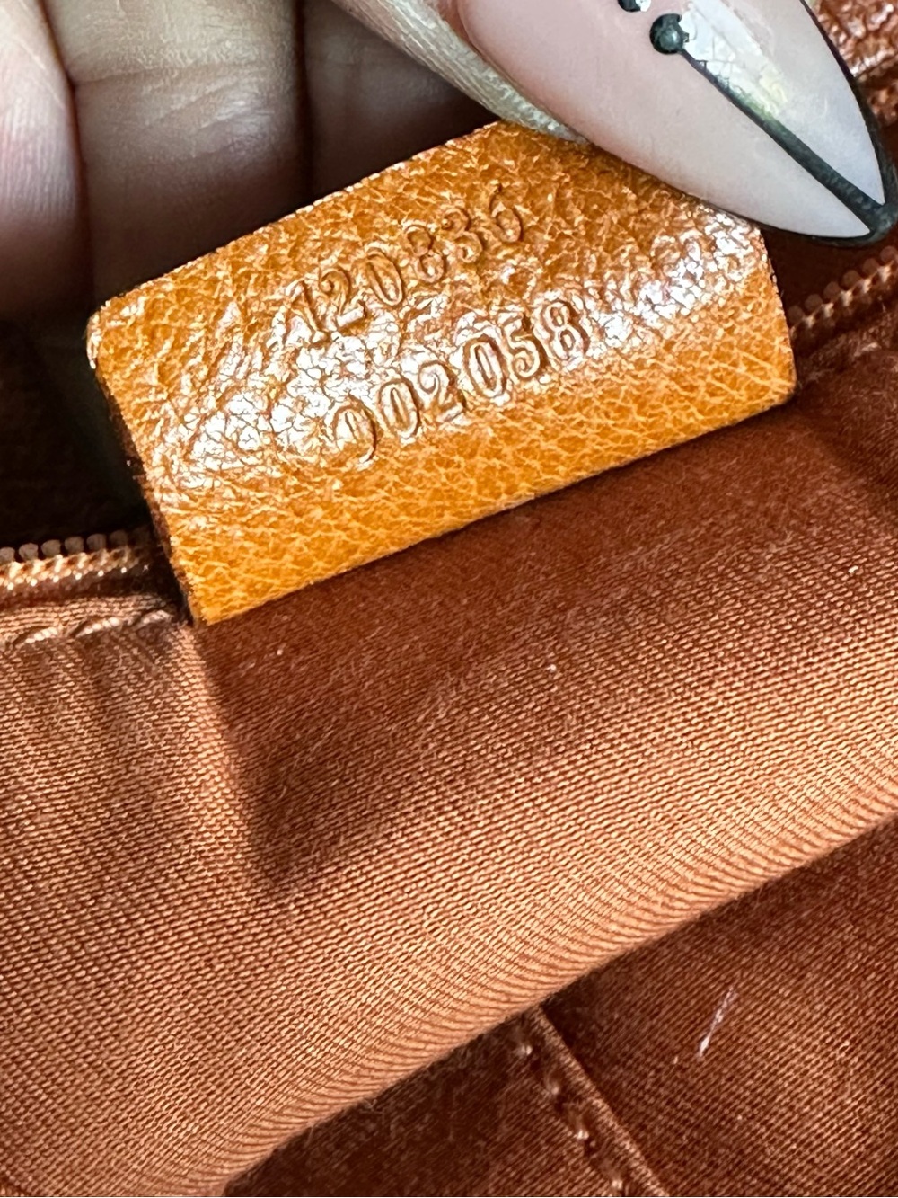 AUTHENTIC Gucci Beige GG Canvas Tote with Brown Leather Handles and Orange Trim - Picture 8 of 9